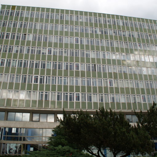 Facade de la faculté de médecine